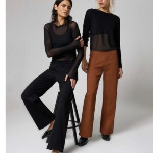 Pantalone fondo svasato con cuciture a vista JADEA art.4869